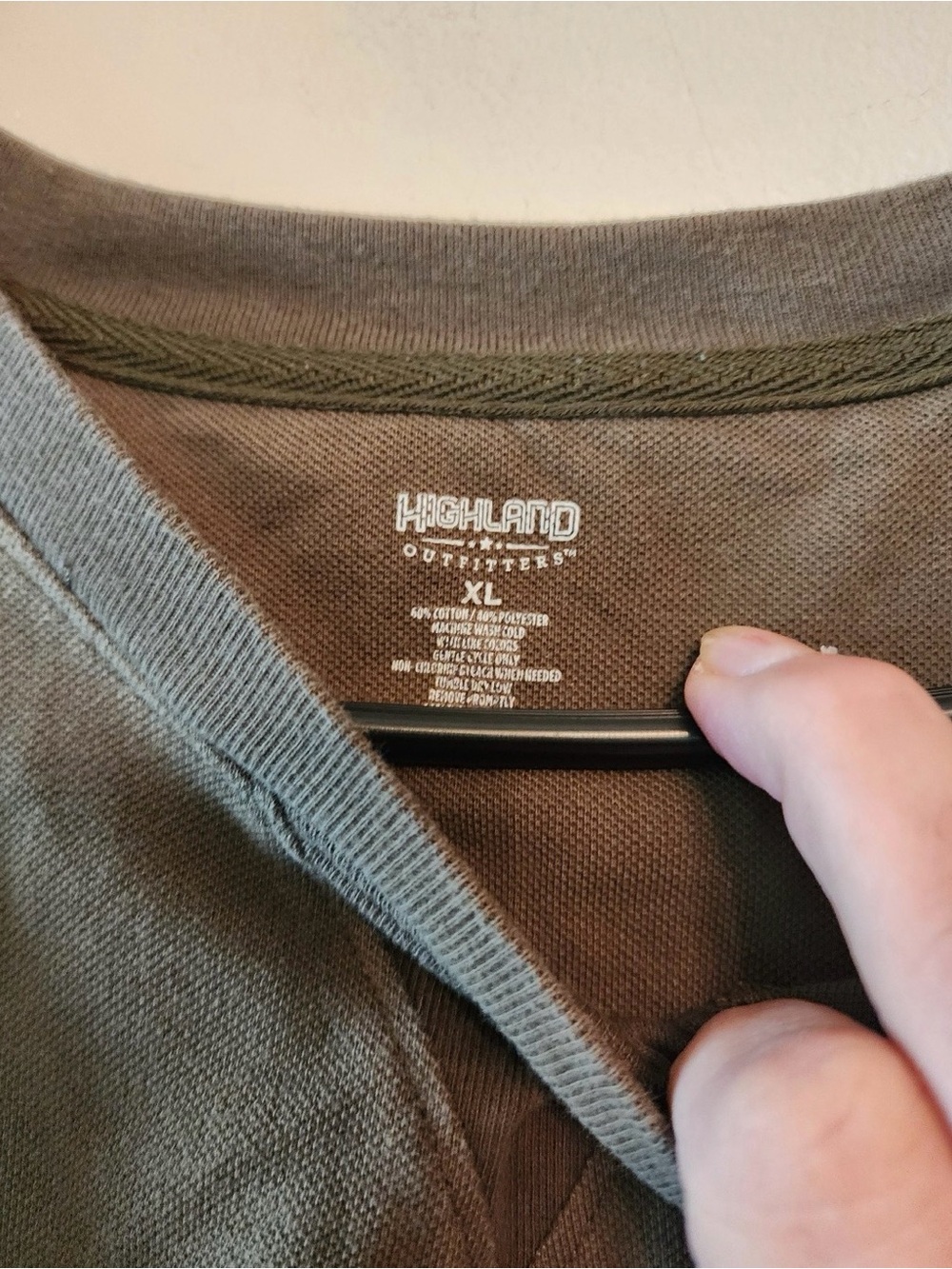 Highland Outfitters green t shirt size mens xl - Picture 3 of 3